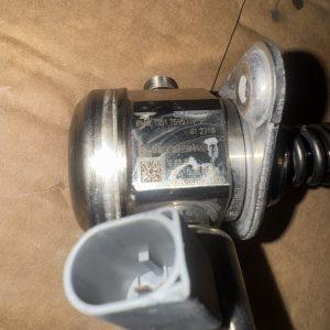 BMW N63 HPFP High Pressure Fuel Pump left side 13517595339 OEM Genuine BMW parts *USED*